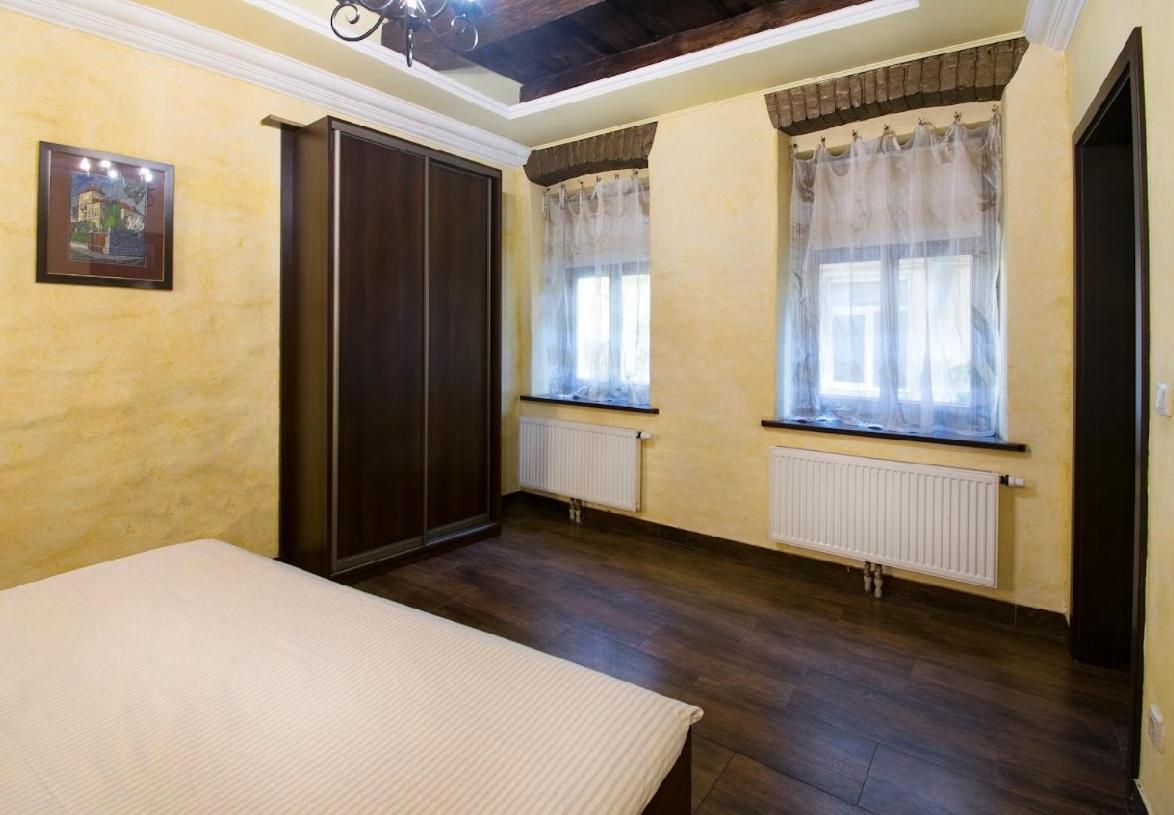Vidfort Наливайка Lviv Eksteriør bilde